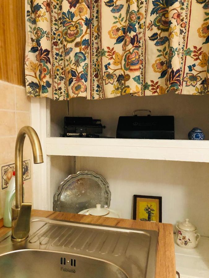 Vintage Apartment 2 Rooms With Balcony إلفيف المظهر الخارجي الصورة